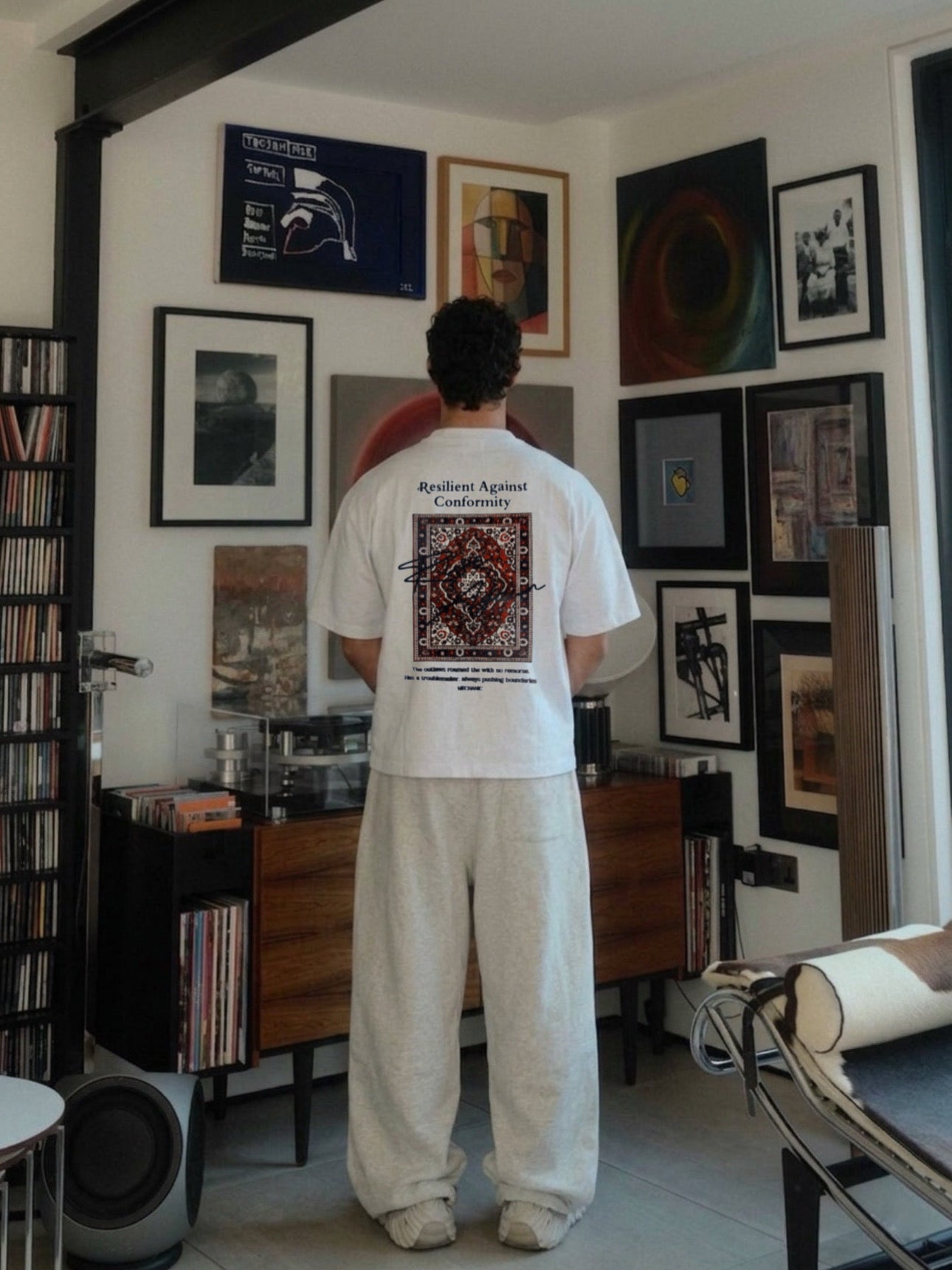 "Resilient" Oversized T-Shirt
